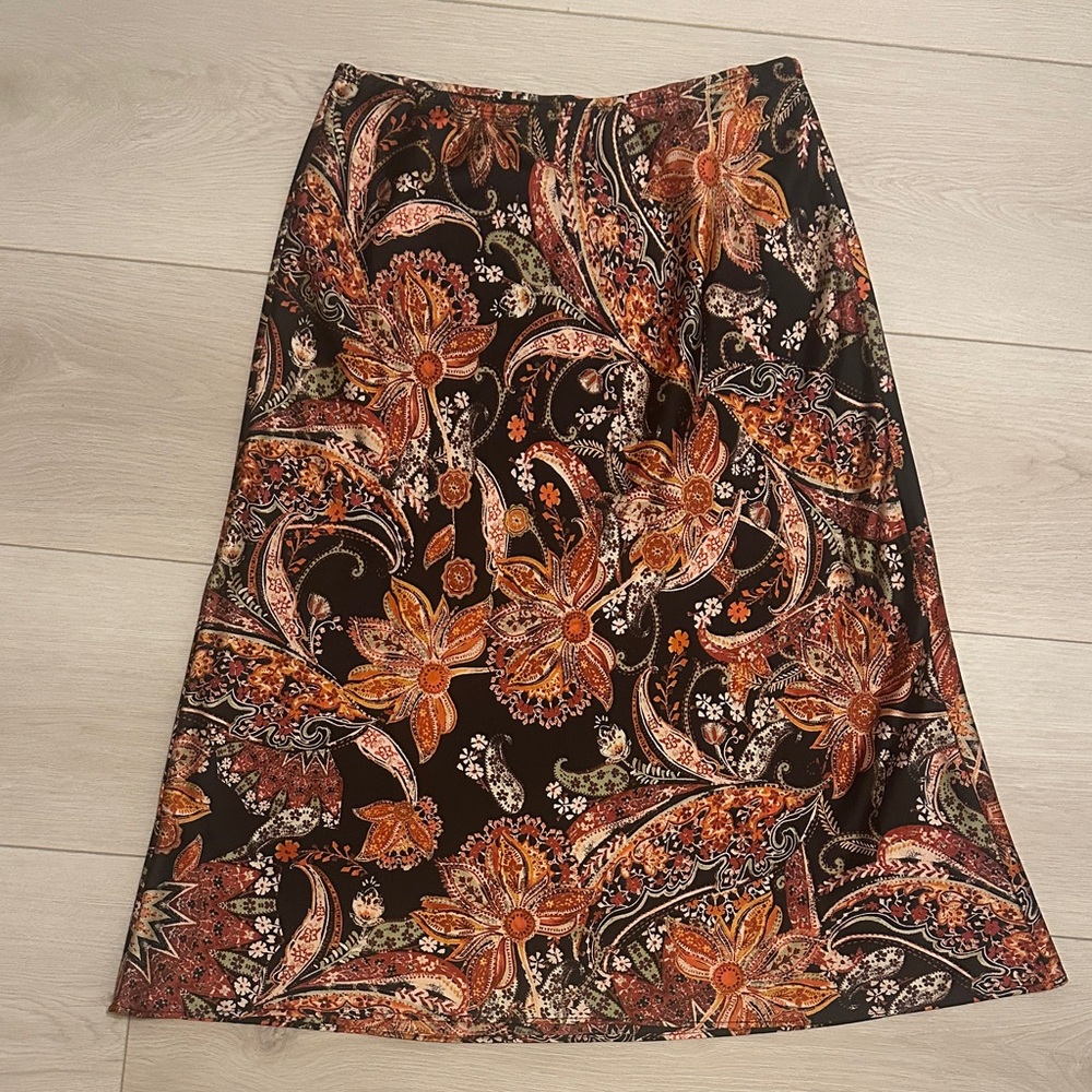 Vince Camuto Floral A-Line Skirt - Black and Orange